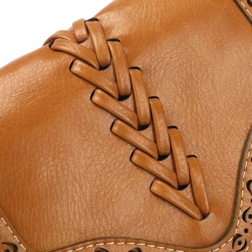 Western Tooled Boho Chic Bag - Picture 11 of 12